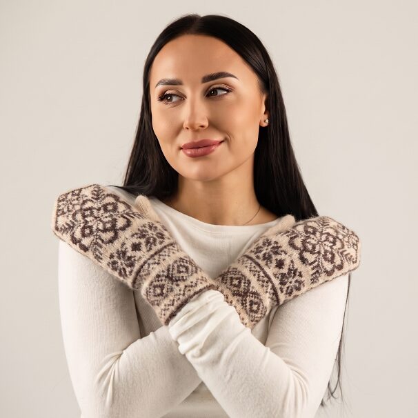 Women’s merino wool mittens TRUFFLE, WoolLando